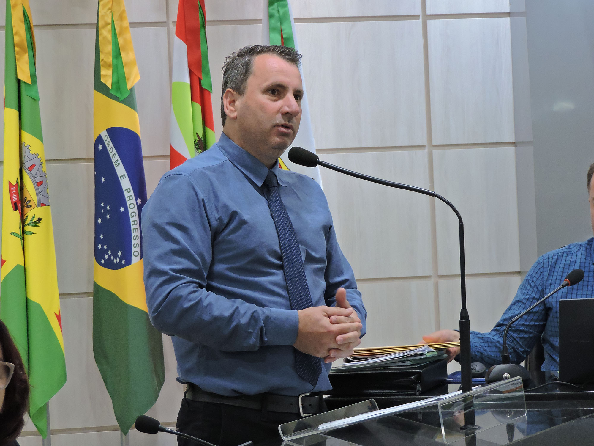 Ferrari requer imagens de monitoramento para averiguar possível dano ao patrimônio público em São Lourenço do Oeste