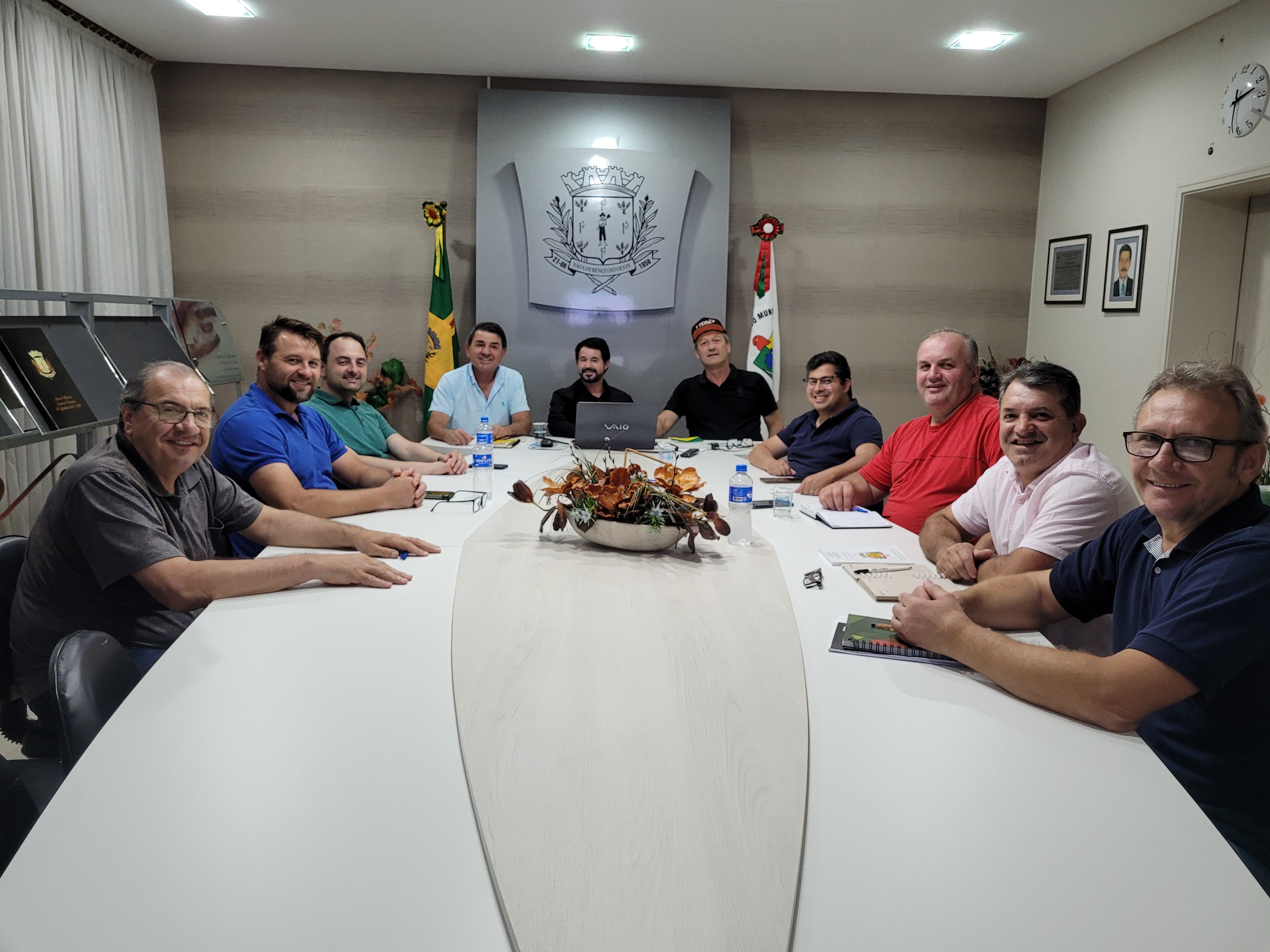 Vereadores eleitos para o próximo mandato participam de conversa na Câmara Municipal